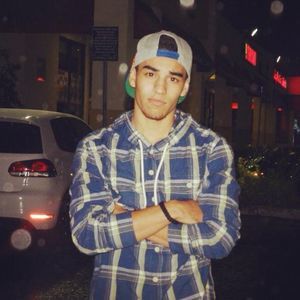 Meet your Posher, Delano